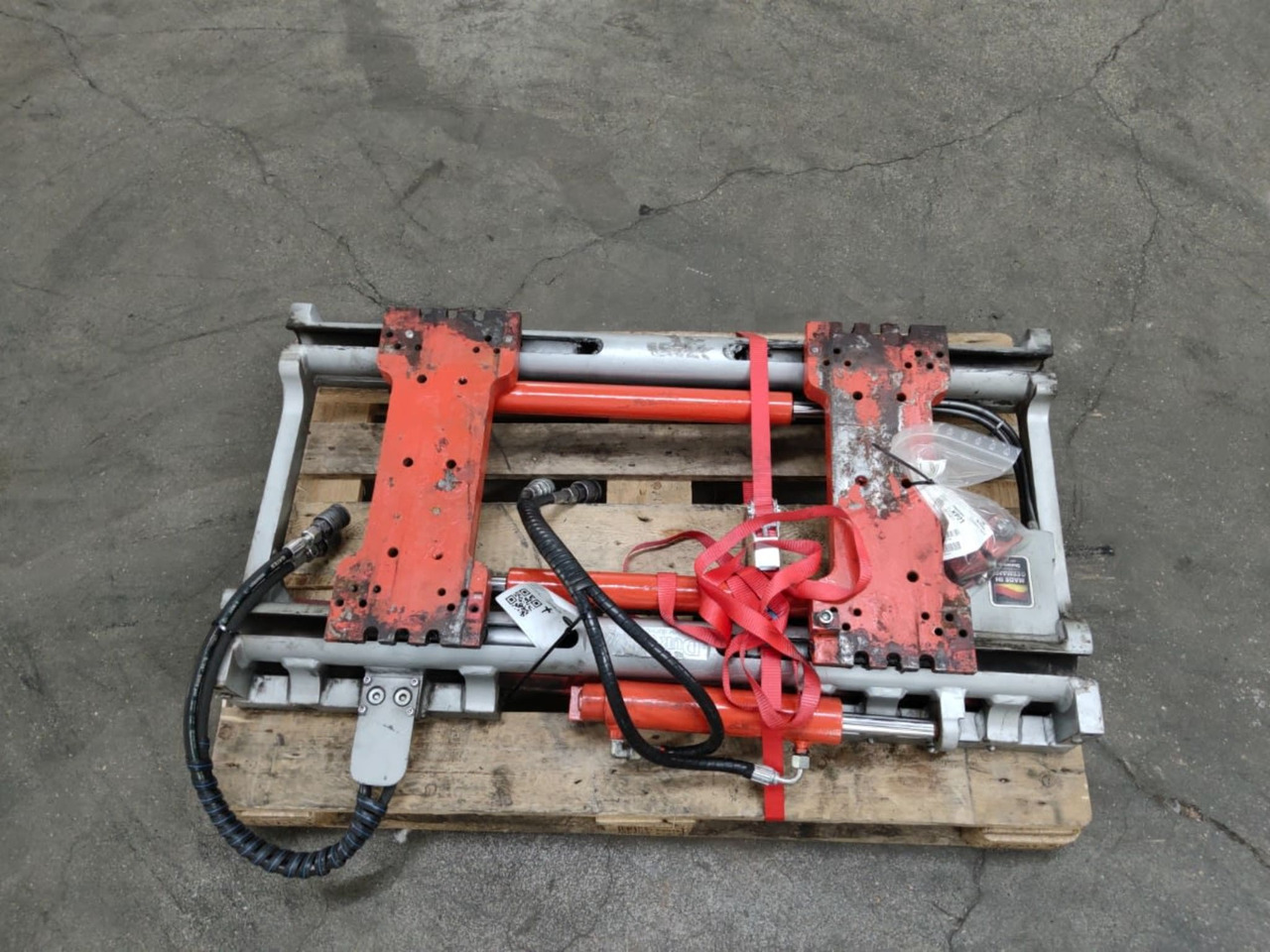 Durwen Fork positioner FEM 2 - Equipamento de Equipamento de movimentação: foto 4 Durwen Fork positioner FEM 2 - Equipamento de Equipamento de movimentação: foto 4