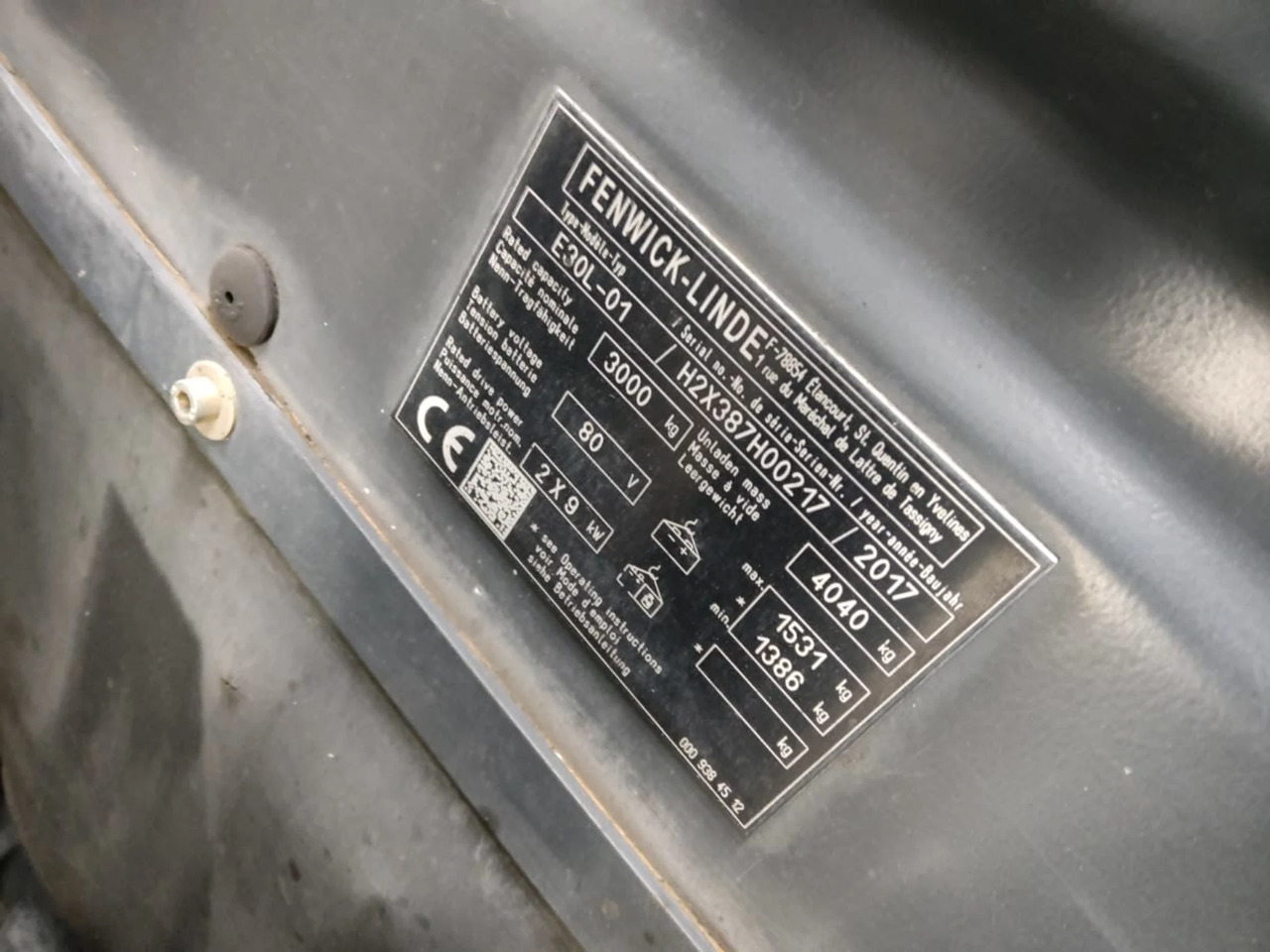 Linde E30L-01 - Empilhadeira elétrica: foto 5 Linde E30L-01 - Empilhadeira elétrica: foto 5