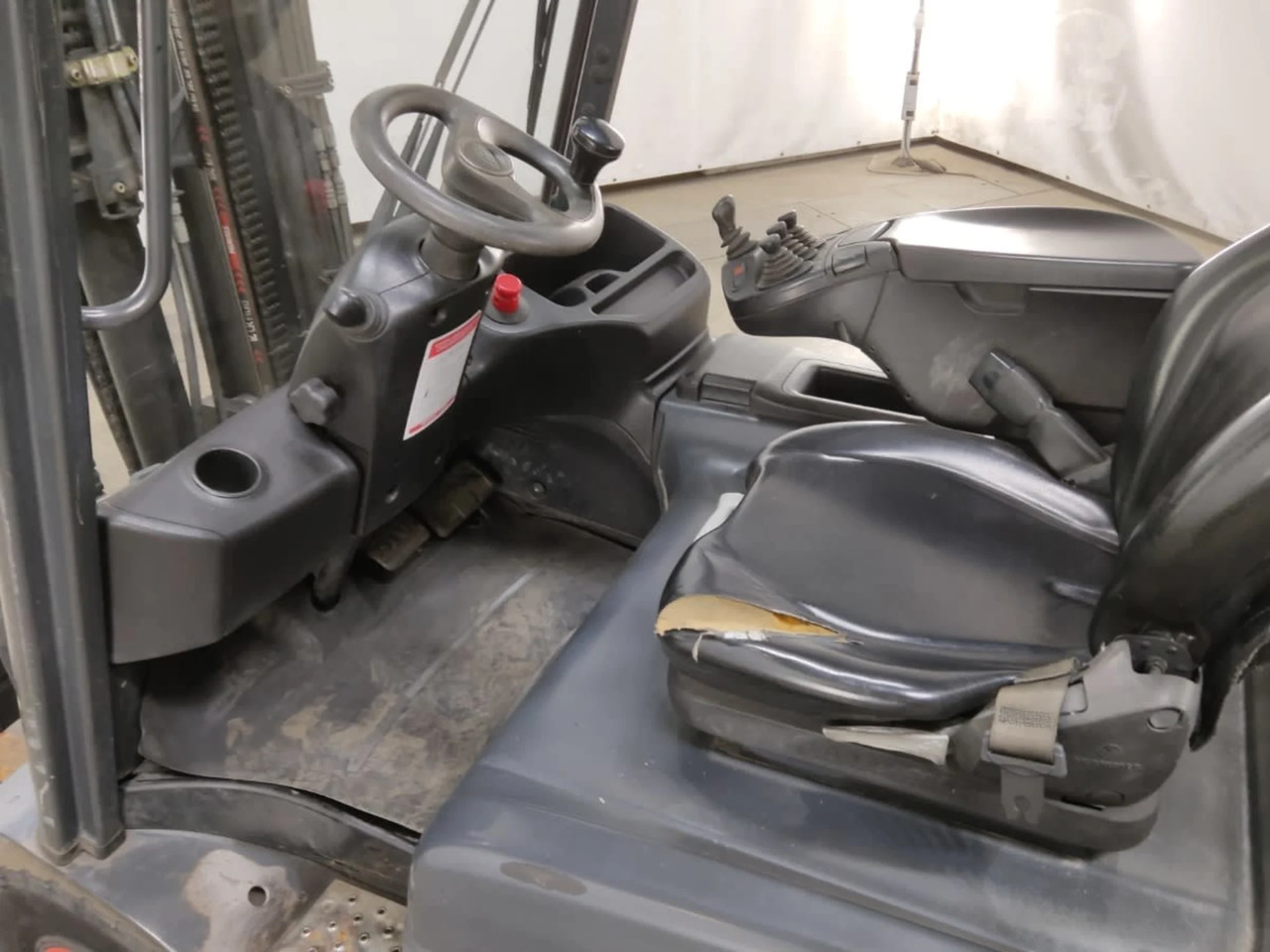 Linde E30L-01 - Empilhadeira elétrica: foto 3 Linde E30L-01 - Empilhadeira elétrica: foto 3