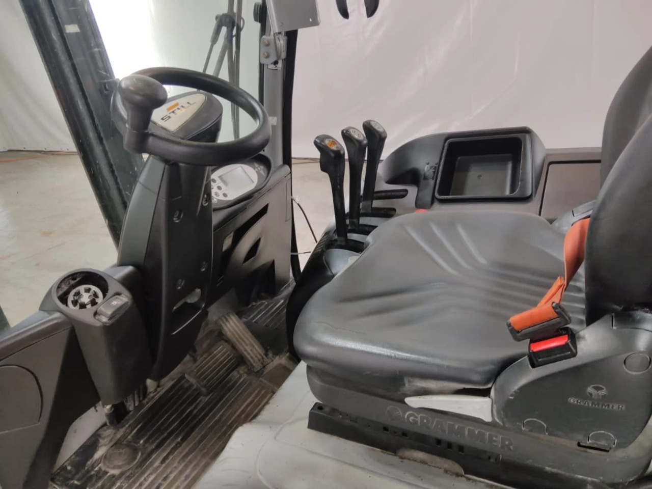 STILL RX20-15 - Empilhadeira elétrica: foto 3 STILL RX20-15 - Empilhadeira elétrica: foto 3