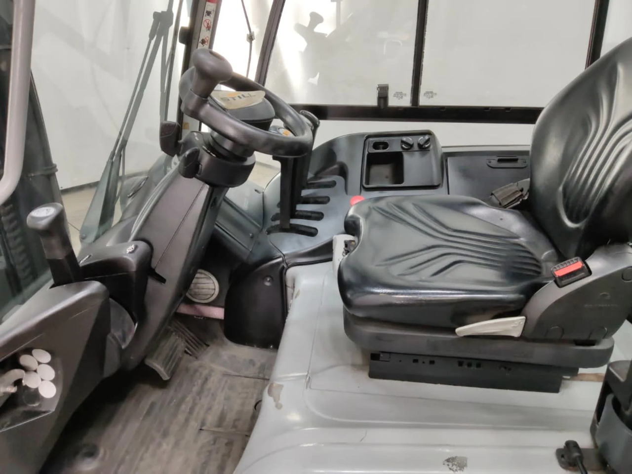 STILL RX60-50 - Empilhadeira elétrica: foto 3 STILL RX60-50 - Empilhadeira elétrica: foto 3