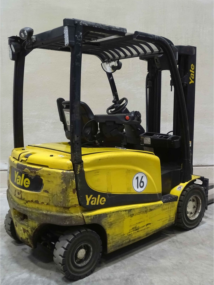 Yale ERP25VL - Empilhadeira elétrica: foto 3 Yale ERP25VL - Empilhadeira elétrica: foto 3