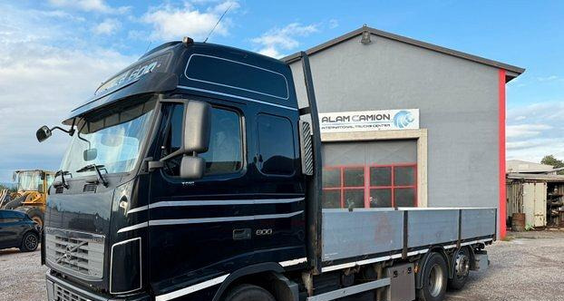 Volvo FH16-600. Euro 5 - Camião de caixa aberta/ Plataforma: foto 1 Volvo FH16-600. Euro 5 - Camião de caixa aberta/ Plataforma: foto 1