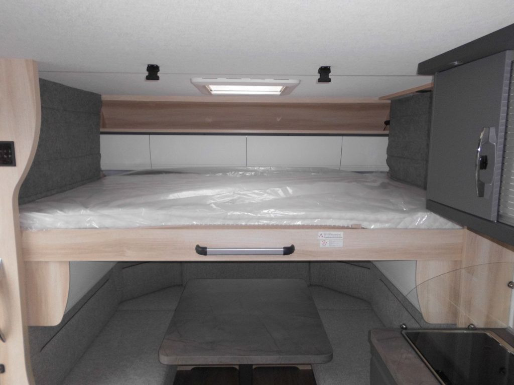 Caravana nuevo Hobby De Luxe 515 UHL 2025 2000kg. AUTARK AMBIENTE Hobby De Luxe 515 UHL mit Extras, Lagerabverkauf!: foto 6