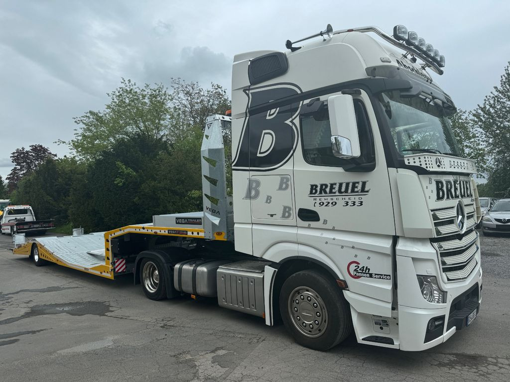 Vega Arla ZINK+LUFT+LED+Winde Vega Arla ZINK+LUFT+LED+Winde - Semireboque transporte de veículos: foto 2 Vega Arla ZINK+LUFT+LED+Winde Vega Arla ZINK+LUFT+LED+Winde - Semireboque transporte de veículos: foto 2