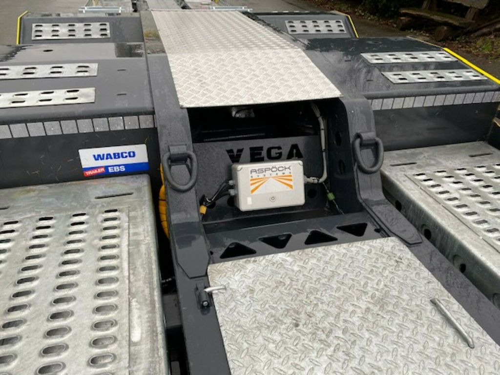 Vega Truck Carrier Zink+Lenk+LED - Semireboque transporte de veículos: foto 5 Vega Truck Carrier Zink+Lenk+LED - Semireboque transporte de veículos: foto 5