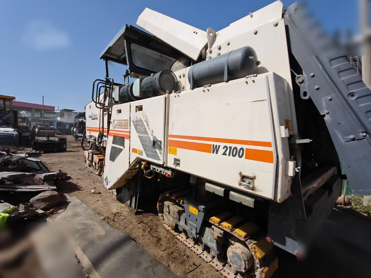 2013 WIRTGEN W2100 - Aplainadora (Fresadora): foto 1 2013 WIRTGEN W2100 - Aplainadora (Fresadora): foto 1