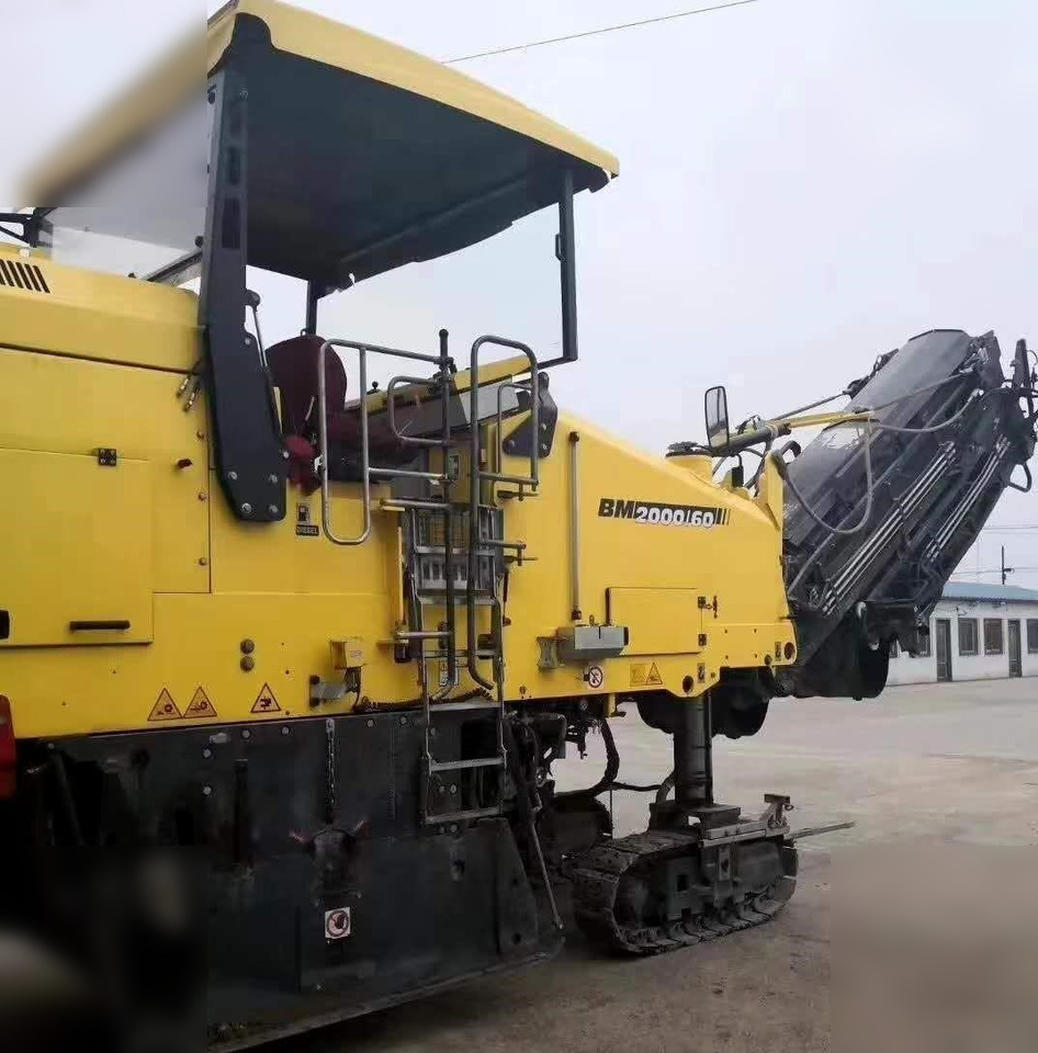 2015 BOMAG BM2000/60-2 - Aplainadora (Fresadora): foto 2 2015 BOMAG BM2000/60-2 - Aplainadora (Fresadora): foto 2