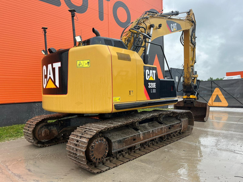 Caterpillar 320 E 3D / ROTOTILT / CENTRAL LUBRICATION / 3D / AC - Escavadora de rastos: foto 4 Caterpillar 320 E 3D / ROTOTILT / CENTRAL LUBRICATION / 3D / AC - Escavadora de rastos: foto 4