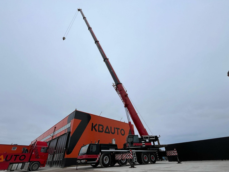 Liebherr LTM 1220-5.2 10x6 MAX. LIFTING CAPACITY 220 ton / MAX. LIFTING HEIGHT 101 m - Guindaste móvel: foto 1 Liebherr LTM 1220-5.2 10x6 MAX. LIFTING CAPACITY 220 ton / MAX. LIFTING HEIGHT 101 m - Guindaste móvel: foto 1