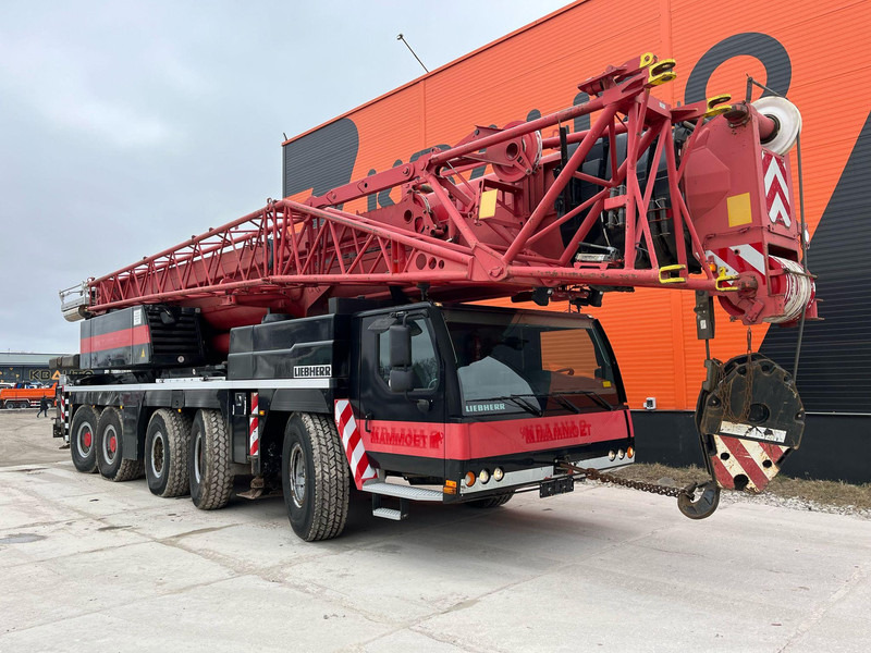 Liebherr LTM 1220-5.2 10x6 MAX. LIFTING CAPACITY 220 ton / MAX. LIFTING HEIGHT 101 m - Guindaste móvel: foto 4 Liebherr LTM 1220-5.2 10x6 MAX. LIFTING CAPACITY 220 ton / MAX. LIFTING HEIGHT 101 m - Guindaste móvel: foto 4