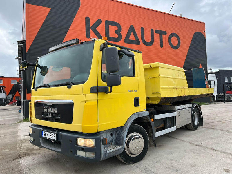 MAN TGL 12.250 4x2 MULTILIFT / L=3500 mm / POSSIBLE TO BUY WITH PLATFORM - Caminhão com sistema de cabo: foto 2 MAN TGL 12.250 4x2 MULTILIFT / L=3500 mm / POSSIBLE TO BUY WITH PLATFORM - Caminhão com sistema de cabo: foto 2