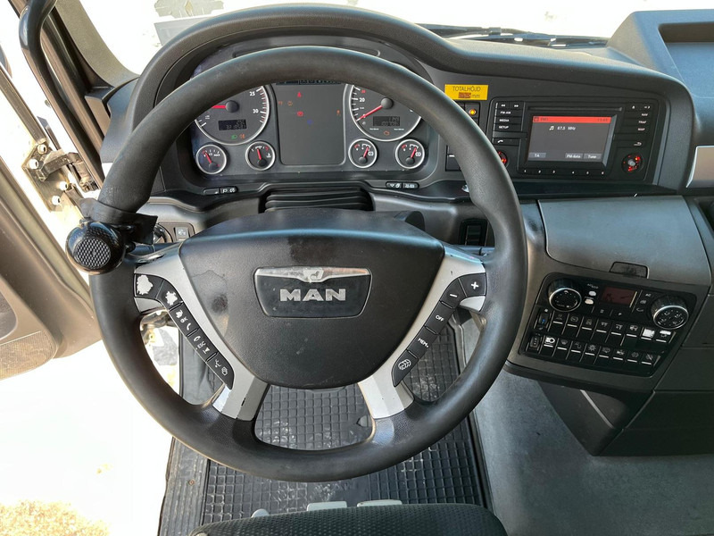 Caminhão frigorífico MAN TGX 26.480 6x2*4 HULTSTEINS / BOX L=8553 mm: foto 16