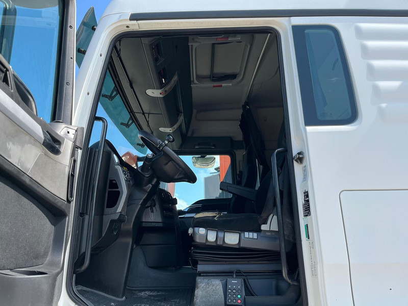 Caminhão frigorífico MAN TGX 26.480 6x2*4 HULTSTEINS / BOX L=8553 mm: foto 20