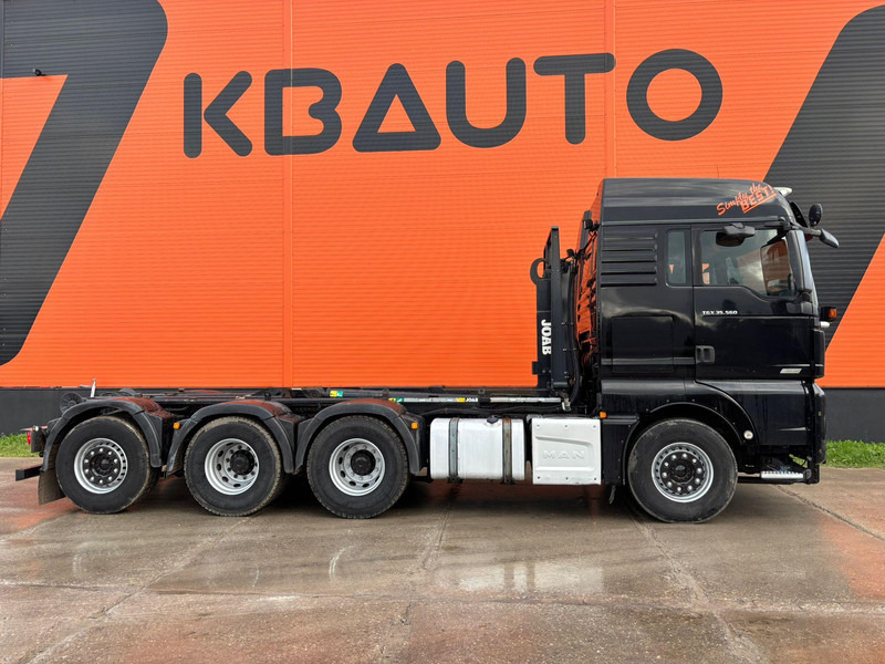 MAN TGX 35.560 8x4*4 LOW MILEAGE ! / INTARDER / JOAB 24 ton / L=5600 mm / SNOW PLOW EQUIPMENT - Caminhão polibenne: foto 4 MAN TGX 35.560 8x4*4 LOW MILEAGE ! / INTARDER / JOAB 24 ton / L=5600 mm / SNOW PLOW EQUIPMENT - Caminhão polibenne: foto 4