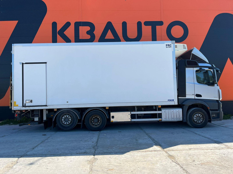 Mercedes-Benz Actros 2551 6x2 LUMIKKO L7 / BOX L=7609 mm - Caminhão frigorífico: foto 5 Mercedes-Benz Actros 2551 6x2 LUMIKKO L7 / BOX L=7609 mm - Caminhão frigorífico: foto 5