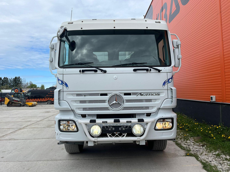 Mercedes-Benz Actros 3241 8x4 MSM 9M 10m3 / FULL STEEL / HUB REDUCTION / CHUTE - Caminhão betoneira: foto 3 Mercedes-Benz Actros 3241 8x4 MSM 9M 10m3 / FULL STEEL / HUB REDUCTION / CHUTE - Caminhão betoneira: foto 3