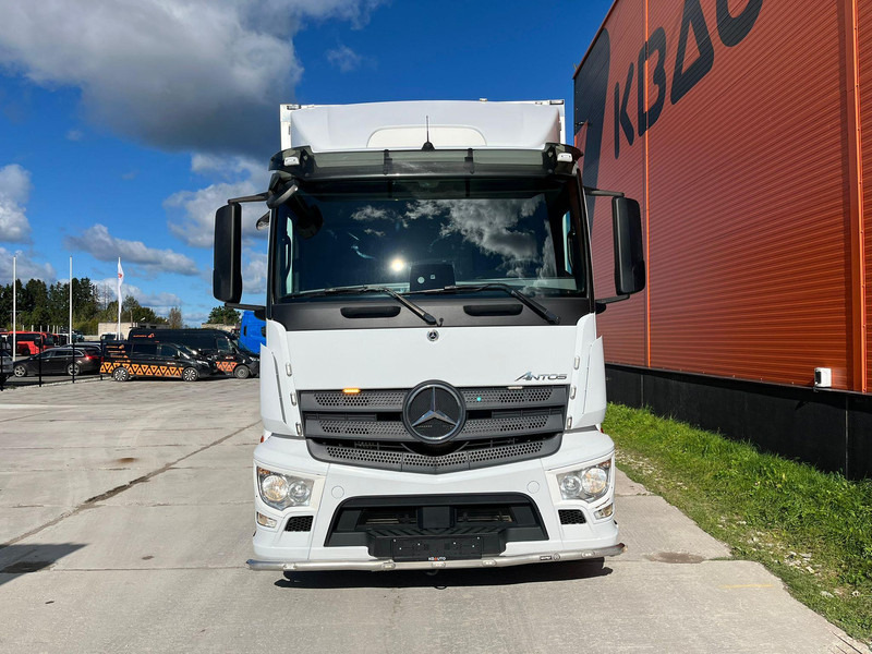 Mercedes-Benz Antos 2540L 6x2*4 THERMOKING UT SPECTRUM / BOX L=9522 mm - Caminhão frigorífico: foto 2 Mercedes-Benz Antos 2540L 6x2*4 THERMOKING UT SPECTRUM / BOX L=9522 mm - Caminhão frigorífico: foto 2