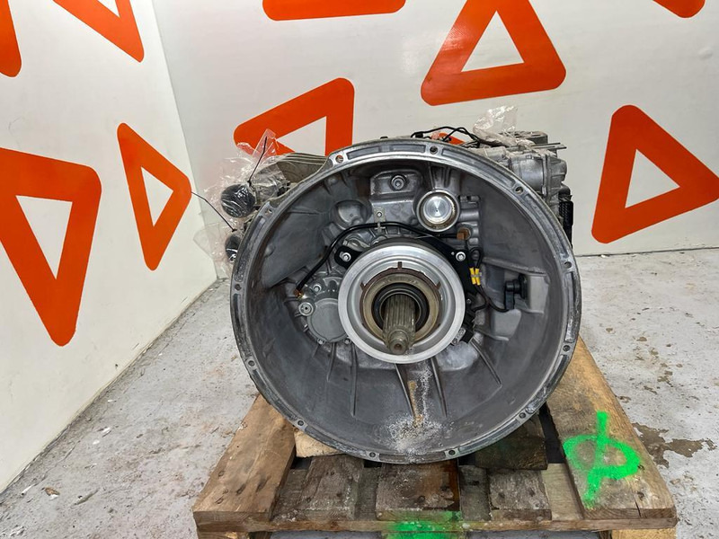 Mercedes-Benz MP4 GEARBOX G330-12 - Caixa de câmbio de Caminhão: foto 4 Mercedes-Benz MP4 GEARBOX G330-12 - Caixa de câmbio de Caminhão: foto 4