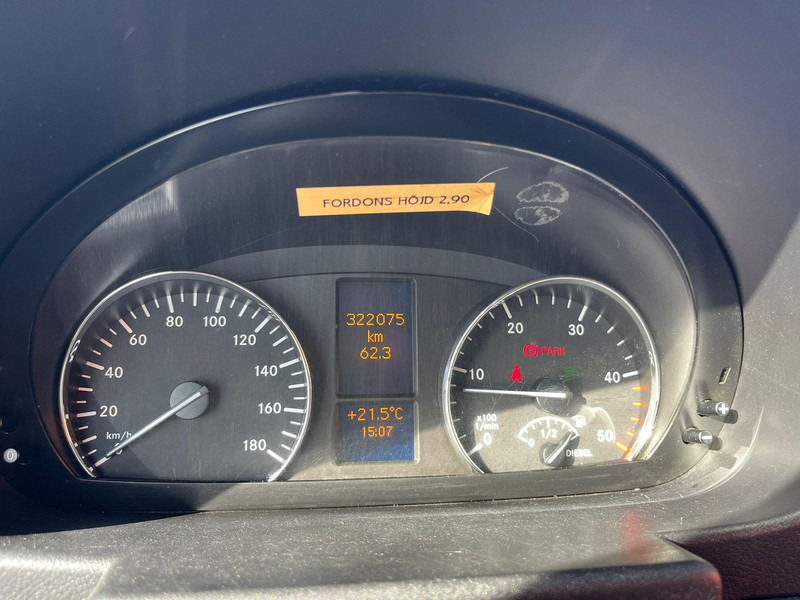 Micro-ônibus, Furgão de passageiros Mercedes-Benz Sprinter 4x2 19 +1 SEATS / AC: foto 11 Micro-ônibus, Furgão de passageiros Mercedes-Benz Sprinter 4x2 19 +1 SEATS / AC: foto 11