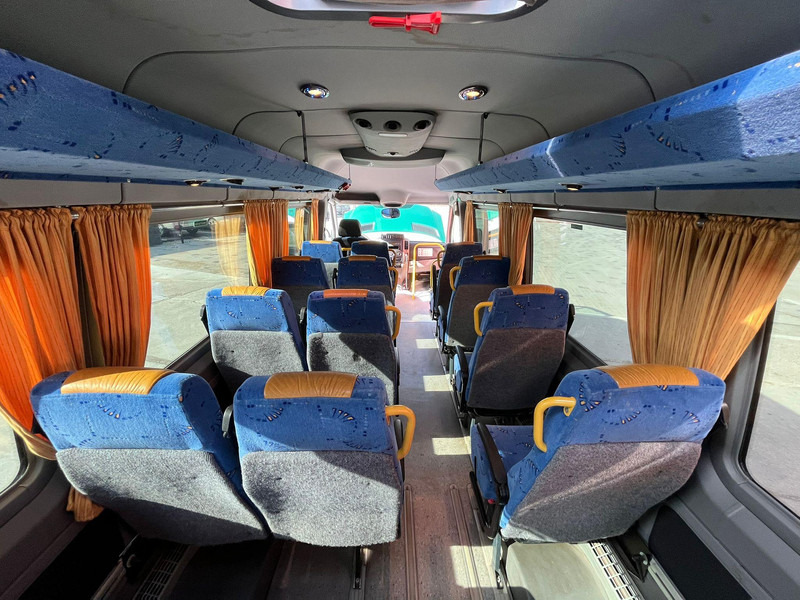 Micro-ônibus, Furgão de passageiros Mercedes-Benz Sprinter 4x2 19 +1 SEATS / AC: foto 19 Micro-ônibus, Furgão de passageiros Mercedes-Benz Sprinter 4x2 19 +1 SEATS / AC: foto 19