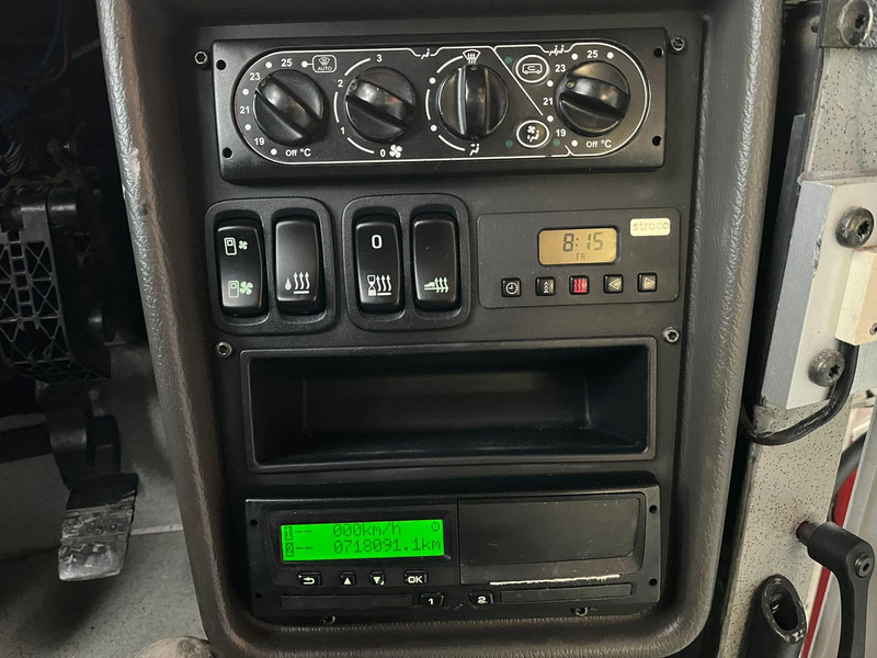 Locação de Scania CK 320 UB4x2 LB OmniLink II 2+2+1 DOORS / EURO EEV / 32 SEATS + 34 STANDING / AC / AUXILIARY HEATING / FOGMAKER / 20 units avail Scania CK 320 UB4x2 LB OmniLink II 2+2+1 DOORS / EURO EEV / 32 SEATS + 34 STANDING / AC / AUXILIARY HEATING / FOGMAKER / 20 units avail: foto 11