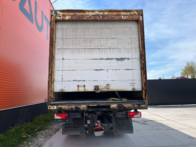 Scania R 480 6x2*4 RETARDER / BOX L=7468 mm - Caminhão furgão: foto 5 Scania R 480 6x2*4 RETARDER / BOX L=7468 mm - Caminhão furgão: foto 5