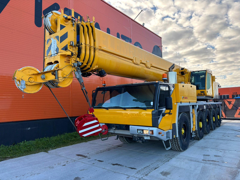 Tadano Faun ATF 110G-5 110 ton / MAIN BOOM 53 m / MOST ENGINE HOURS FROM IDLE / GOOD WORKING CONDITION - Guindaste móvel: foto 2 Tadano Faun ATF 110G-5 110 ton / MAIN BOOM 53 m / MOST ENGINE HOURS FROM IDLE / GOOD WORKING CONDITION - Guindaste móvel: foto 2