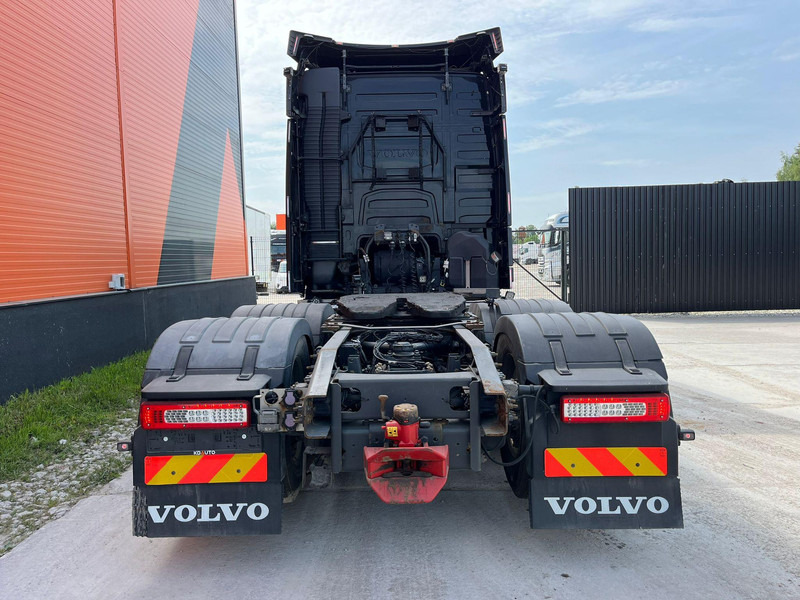Volvo FH 16 750 6x4 GCW 76 ton / TANDEM AXLE LIFT - Tractor: foto 5 Volvo FH 16 750 6x4 GCW 76 ton / TANDEM AXLE LIFT - Tractor: foto 5