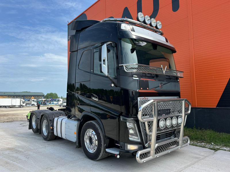 Volvo FH 16 750 6x4 GCW 76 ton / TANDEM AXLE LIFT - Tractor: foto 2 Volvo FH 16 750 6x4 GCW 76 ton / TANDEM AXLE LIFT - Tractor: foto 2
