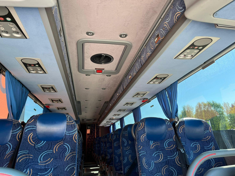 Locação de Van Hool SCANIA K 400 6x2 41 SEATS / WC / AC / AUXILIARY HEATING Van Hool SCANIA K 400 6x2 41 SEATS / WC / AC / AUXILIARY HEATING: foto 16