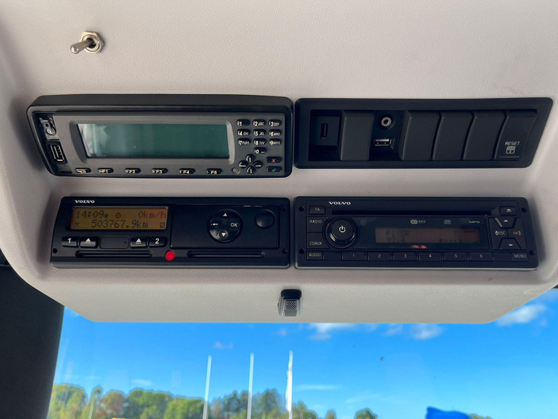 Ônibus suburbano Volvo B8R 8900 LE 44 SEATS + 49 STANDING / AC / AUXILIARY HEATER: foto 15 Ônibus suburbano Volvo B8R 8900 LE 44 SEATS + 49 STANDING / AC / AUXILIARY HEATER: foto 15