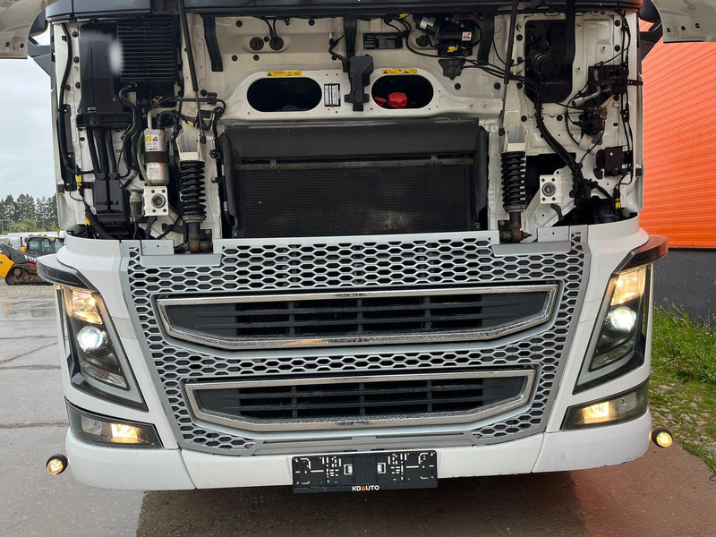 Caminhão chassi Volvo FH 16 600 6x2*4 FOR SALE AS CHASSIS / CHASSIS L=6300 mm: foto 9 Caminhão chassi Volvo FH 16 600 6x2*4 FOR SALE AS CHASSIS / CHASSIS L=6300 mm: foto 9