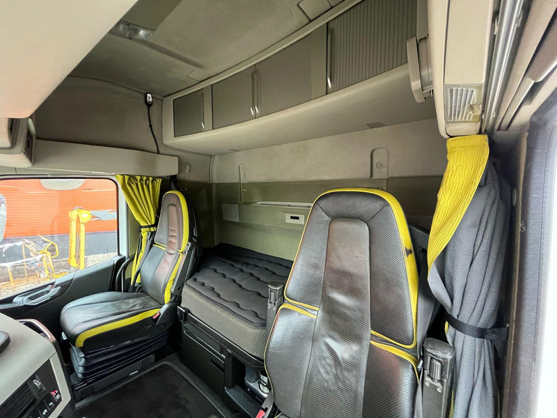 Caminhão chassi Volvo FH 16 600 6x2*4 FOR SALE AS CHASSIS / CHASSIS L=6300 mm: foto 15 Caminhão chassi Volvo FH 16 600 6x2*4 FOR SALE AS CHASSIS / CHASSIS L=6300 mm: foto 15