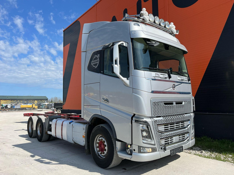 Volvo FH 16 750 6x4 9 TON FRONT AXLE / RETARDER / PTO / CHASSIS L=7856 mm - Caminhão chassi: foto 4 Volvo FH 16 750 6x4 9 TON FRONT AXLE / RETARDER / PTO / CHASSIS L=7856 mm - Caminhão chassi: foto 4