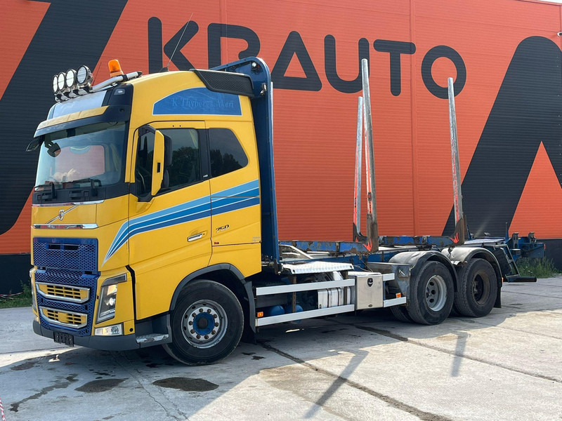 Volvo FH 16 750 6x4 HYDRAULICS / CHASSIS L=8184 mm - Caminhão florestal, Caminhão grua: foto 1 Volvo FH 16 750 6x4 HYDRAULICS / CHASSIS L=8184 mm - Caminhão florestal, Caminhão grua: foto 1