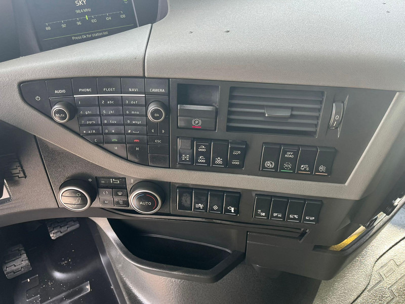 Caminhão florestal, Caminhão grua para transporte de madeiras Volvo FH 16 750 8x4*4 CHASSIS L=7113 mm: foto 17