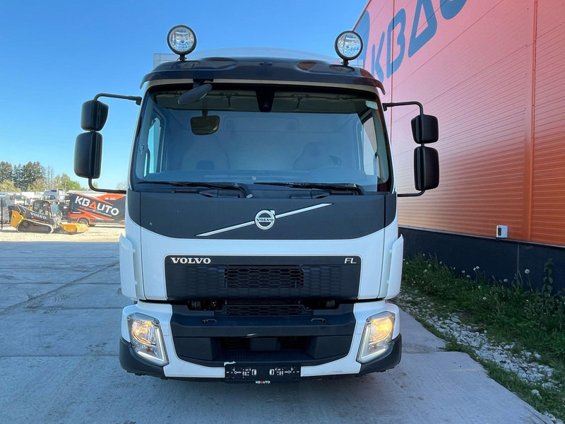 Volvo FL 280 4x2 BOX L=9484 mm - Caminhão furgão: foto 3 Volvo FL 280 4x2 BOX L=9484 mm - Caminhão furgão: foto 3