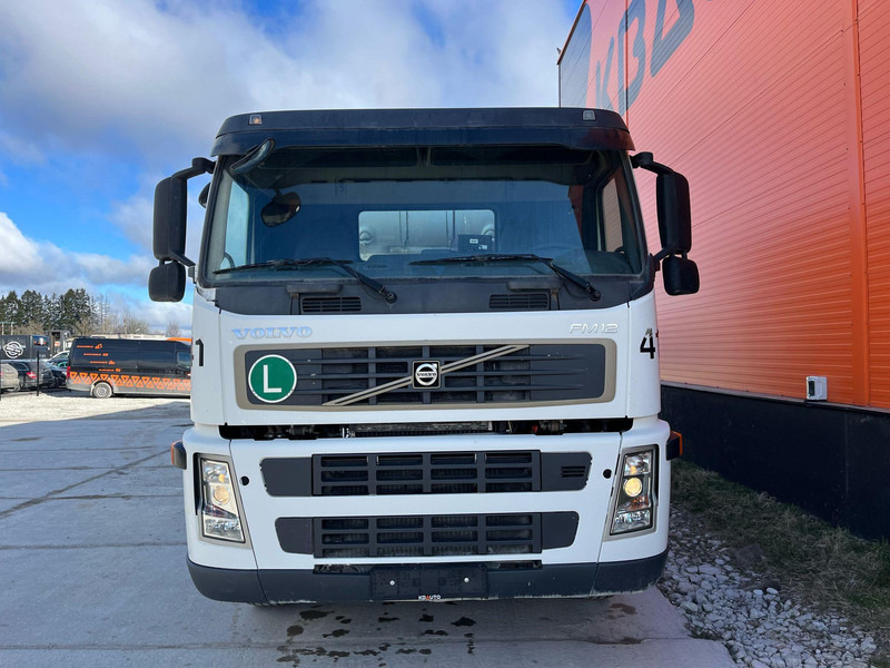 Volvo FM 12 420 8x4 INTERMIX IMF 10 m3 / FULL STEEL / ANALOG TACHOGAPH - Caminhão betoneira: foto 2 Volvo FM 12 420 8x4 INTERMIX IMF 10 m3 / FULL STEEL / ANALOG TACHOGAPH - Caminhão betoneira: foto 2