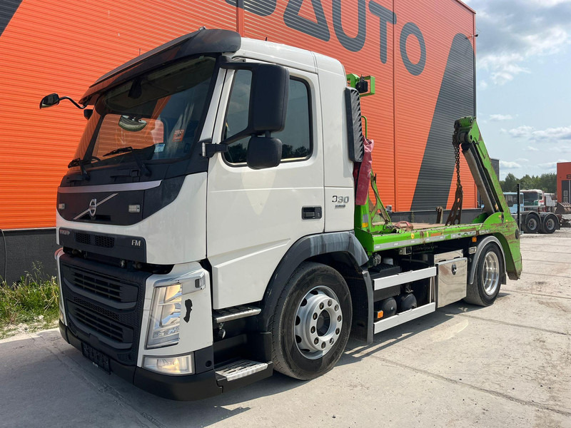 Volvo FM 330 4x2 JOAB TL 8 AO C - Caminhão multibenne: foto 2 Volvo FM 330 4x2 JOAB TL 8 AO C - Caminhão multibenne: foto 2