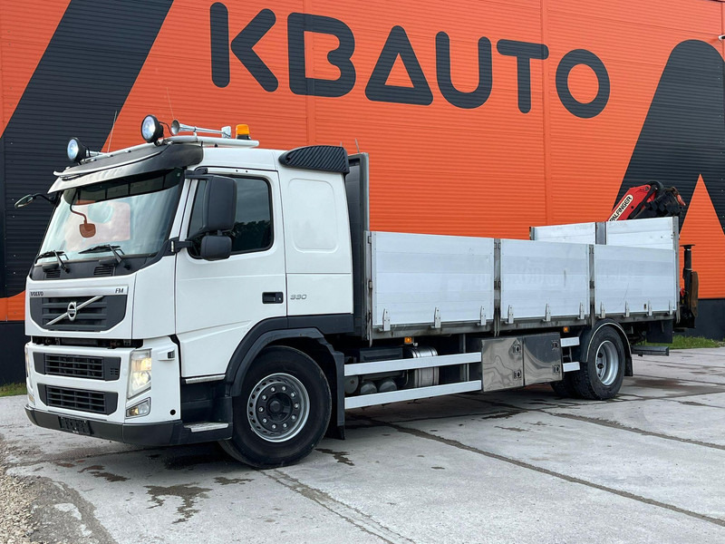 Volvo FM 330 4x2 PK12002 / PLATFORM L=6682 mm - Camião de caixa aberta/ Plataforma, Caminhão grua: foto 2 Volvo FM 330 4x2 PK12002 / PLATFORM L=6682 mm - Camião de caixa aberta/ Plataforma, Caminhão grua: foto 2