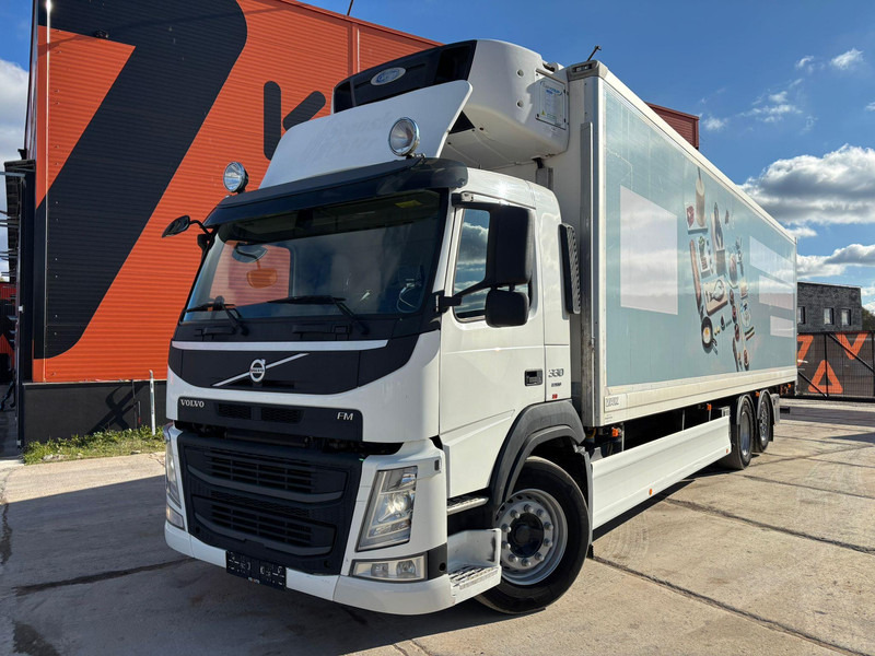 Volvo FM 330 6x2*4 Carrier Supra 1250 Mt / BOX L=9663 mm - Caminhão frigorífico: foto 2 Volvo FM 330 6x2*4 Carrier Supra 1250 Mt / BOX L=9663 mm - Caminhão frigorífico: foto 2