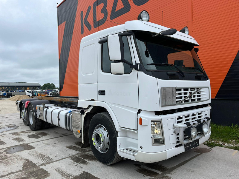 Volvo FM 410 6x2*4 HYDRAULICS / CHASSIS L=6875 mm - Caminhão chassi: foto 4 Volvo FM 410 6x2*4 HYDRAULICS / CHASSIS L=6875 mm - Caminhão chassi: foto 4