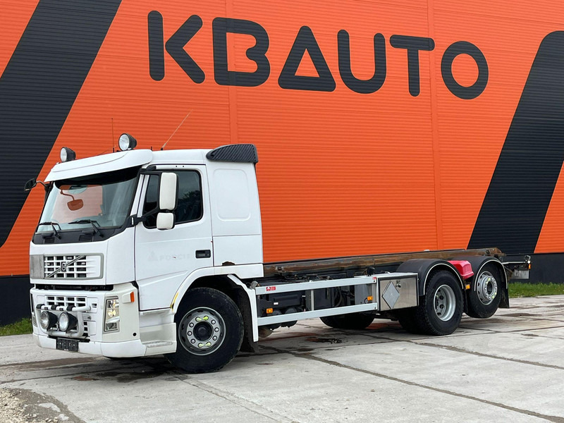 Volvo FM 410 6x2*4 HYDRAULICS / CHASSIS L=6875 mm - Caminhão chassi: foto 1 Volvo FM 410 6x2*4 HYDRAULICS / CHASSIS L=6875 mm - Caminhão chassi: foto 1