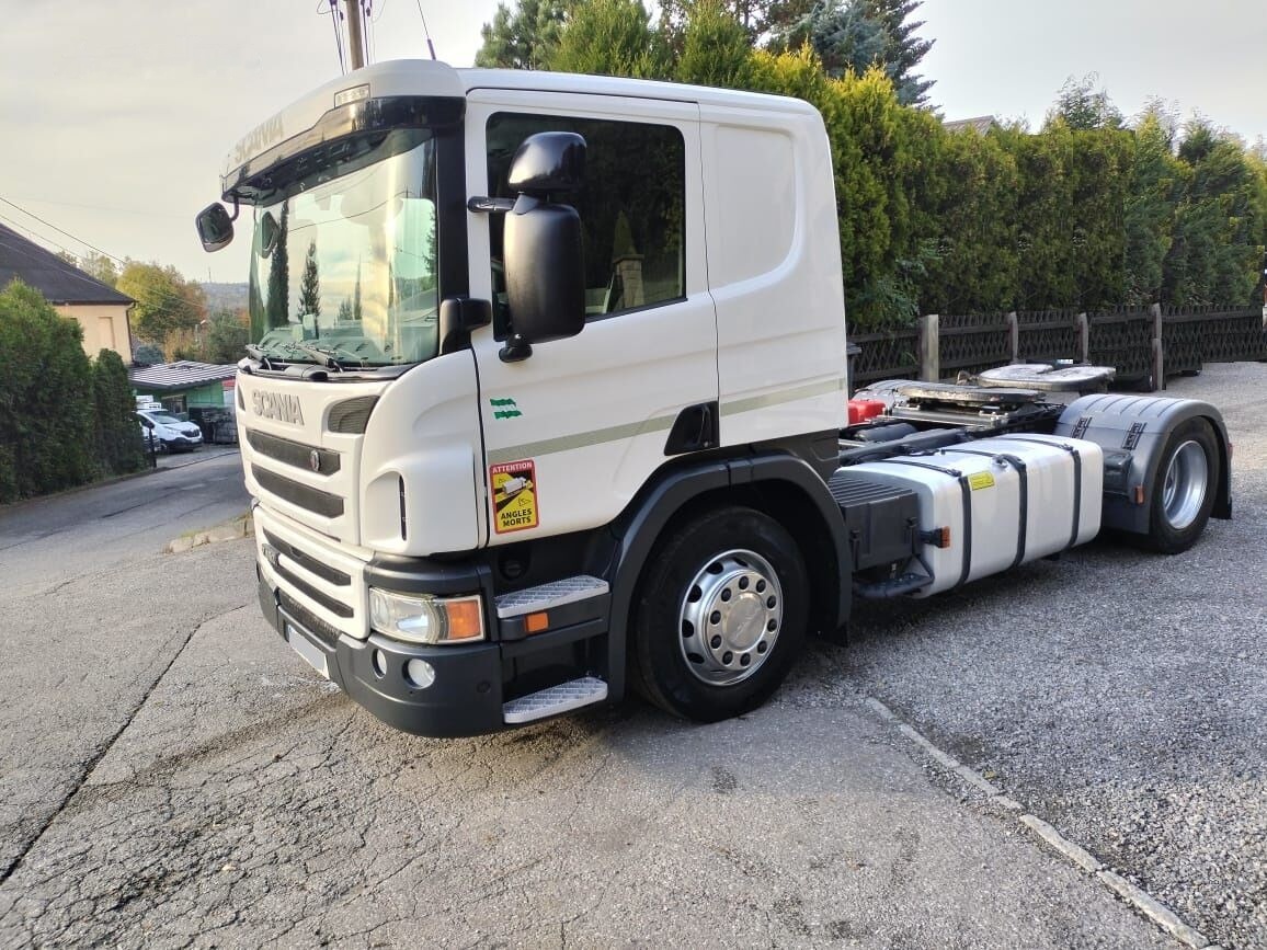 Scania P450 - Tractor: foto 1 Scania P450 - Tractor: foto 1