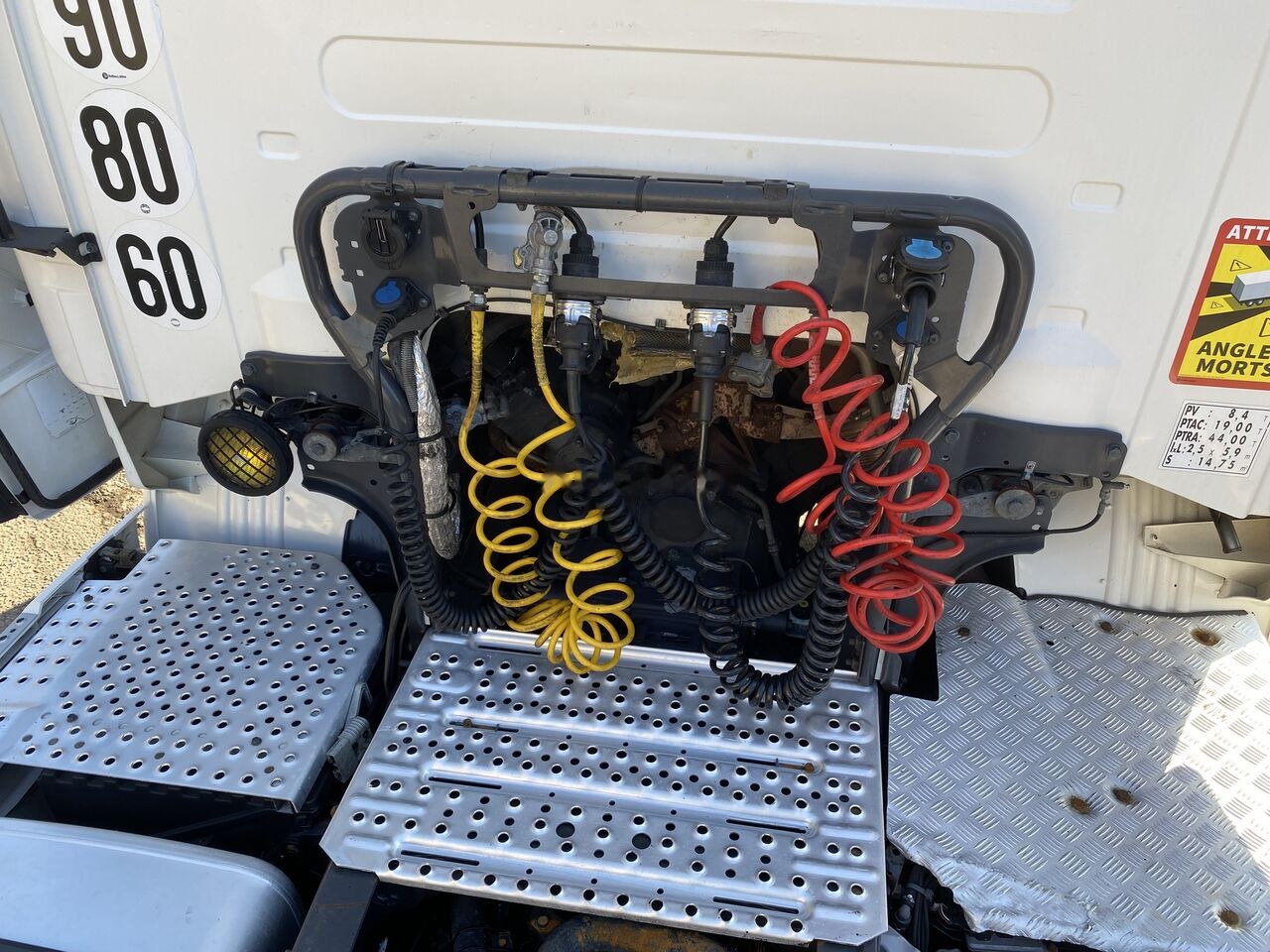 Locação de Scania R500 Scania R500: foto 14