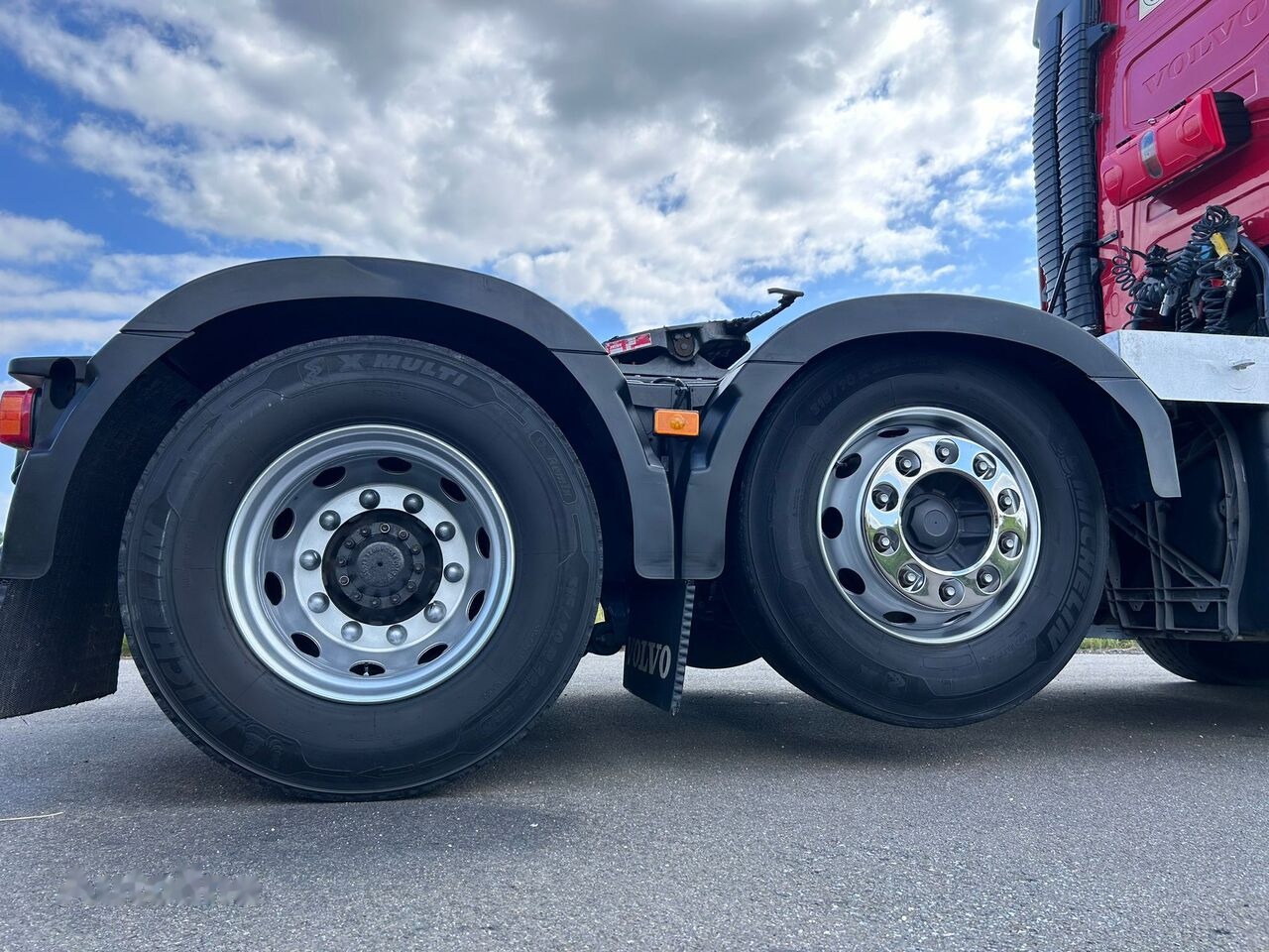 Locação de Volvo FH 500 Volvo FH 500: foto 36