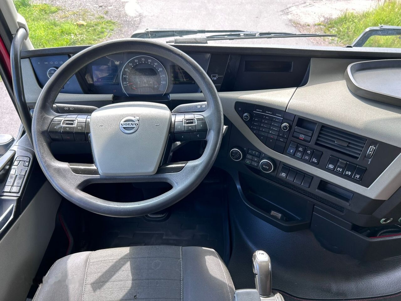 Fotografia de interior 2: Locação de Volvo FH 500 Volvo FH 500