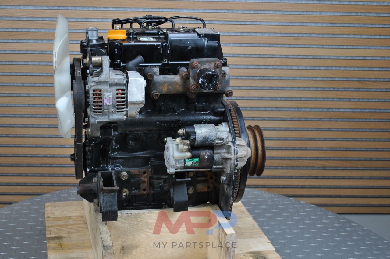 ISUZU 3CA1 - Motor de Máquina agrícola: foto 4 ISUZU 3CA1 - Motor de Máquina agrícola: foto 4