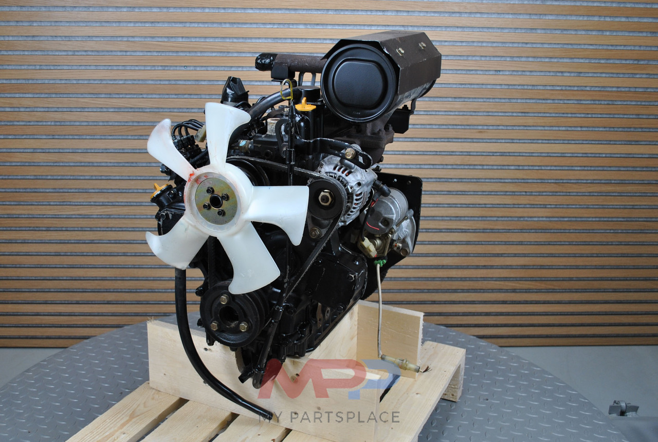 ISUZU 3CC1 - Motor de Trator: foto 1 ISUZU 3CC1 - Motor de Trator: foto 1